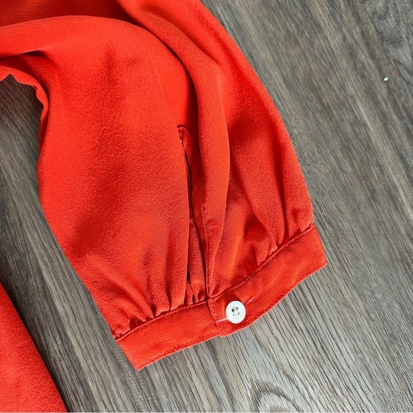 Madewell Women’s 100% Silk Button Down Blouse Small Orange Top Pleated Office - Picture 3 of 9